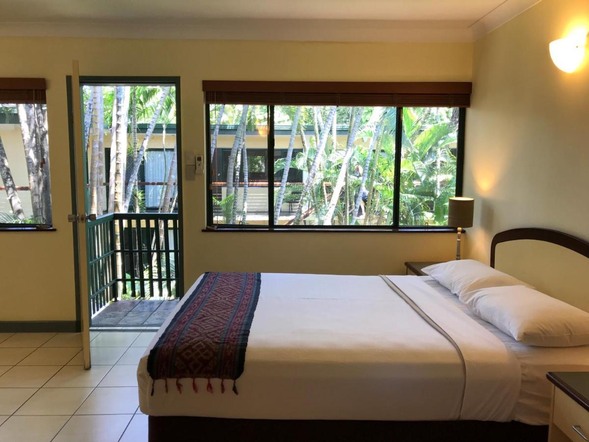 Bay Village Tropical Retreat & Apartments Κερνς Εξωτερικό φωτογραφία